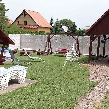 Holiday Home In Balatonmariafuerdo 19426 المظهر الخارجي الصورة